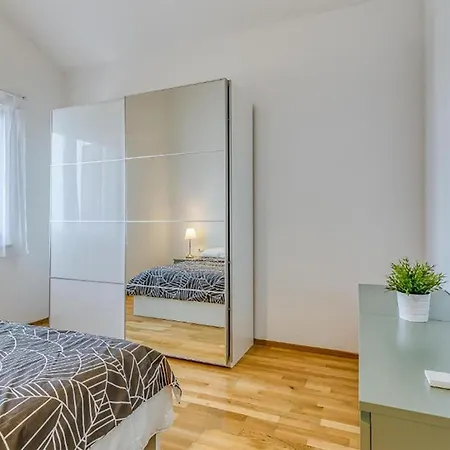 3 Bedroom Stunning In Апартаменты