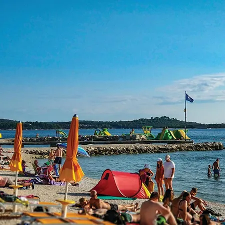 3 Bedroom Stunning In Apartmán *