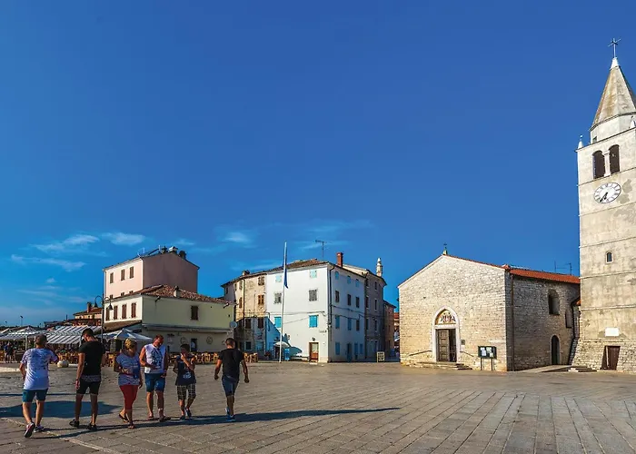 3 Bedroom Stunning In Apartmán *