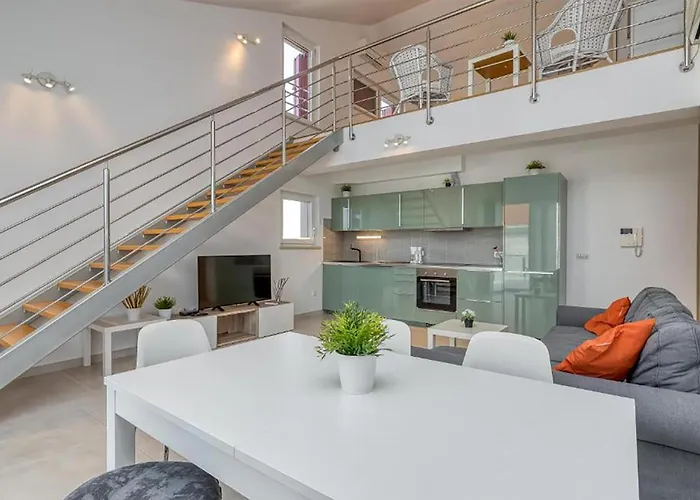 3 Bedroom Stunning In Peroj